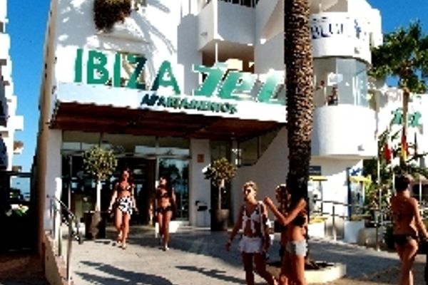Hotel Ibiza JET Apartamentos - Adults Only (Islas Baleares)